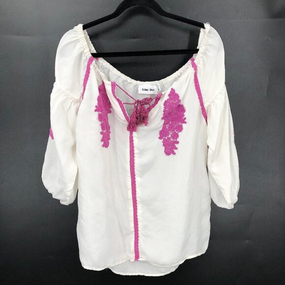 Line + Dot scoop neck 3/4 length sleeves embroidered boho lace trim white L